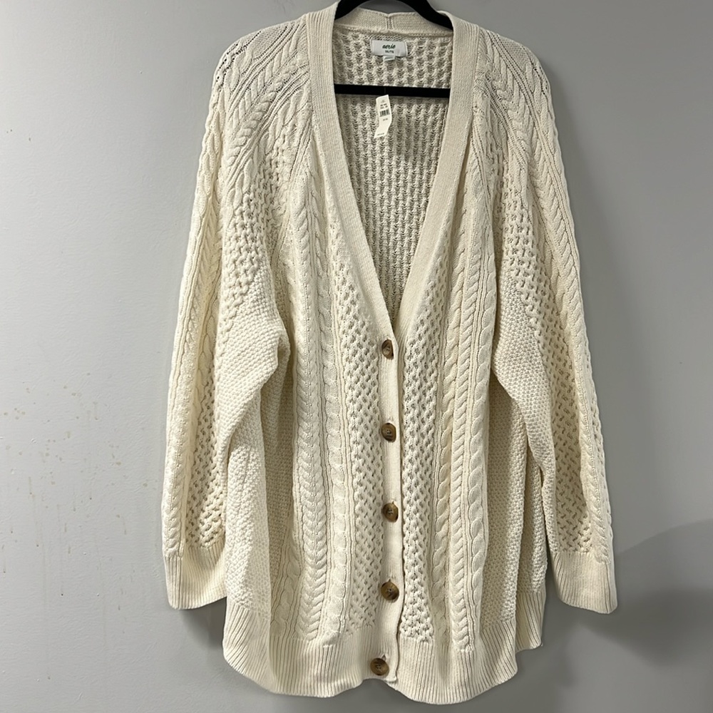 NWT American Eagle Cardigan